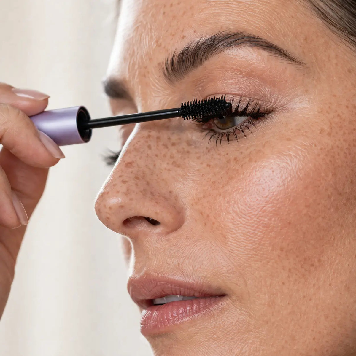 🎁 BUY 1 GET 1 FREE | Lengthening & Volumizing Mascara for Mature Lashes